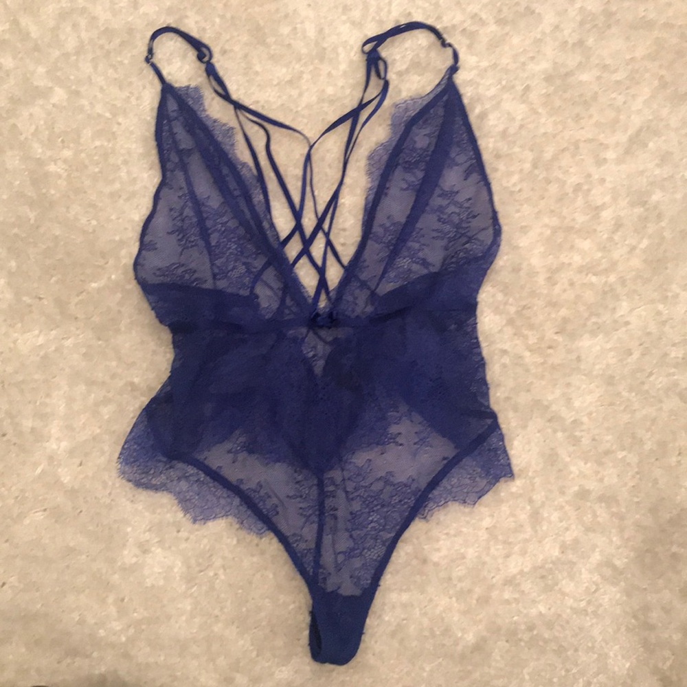 SALE! Plunge Lace Bodysuit